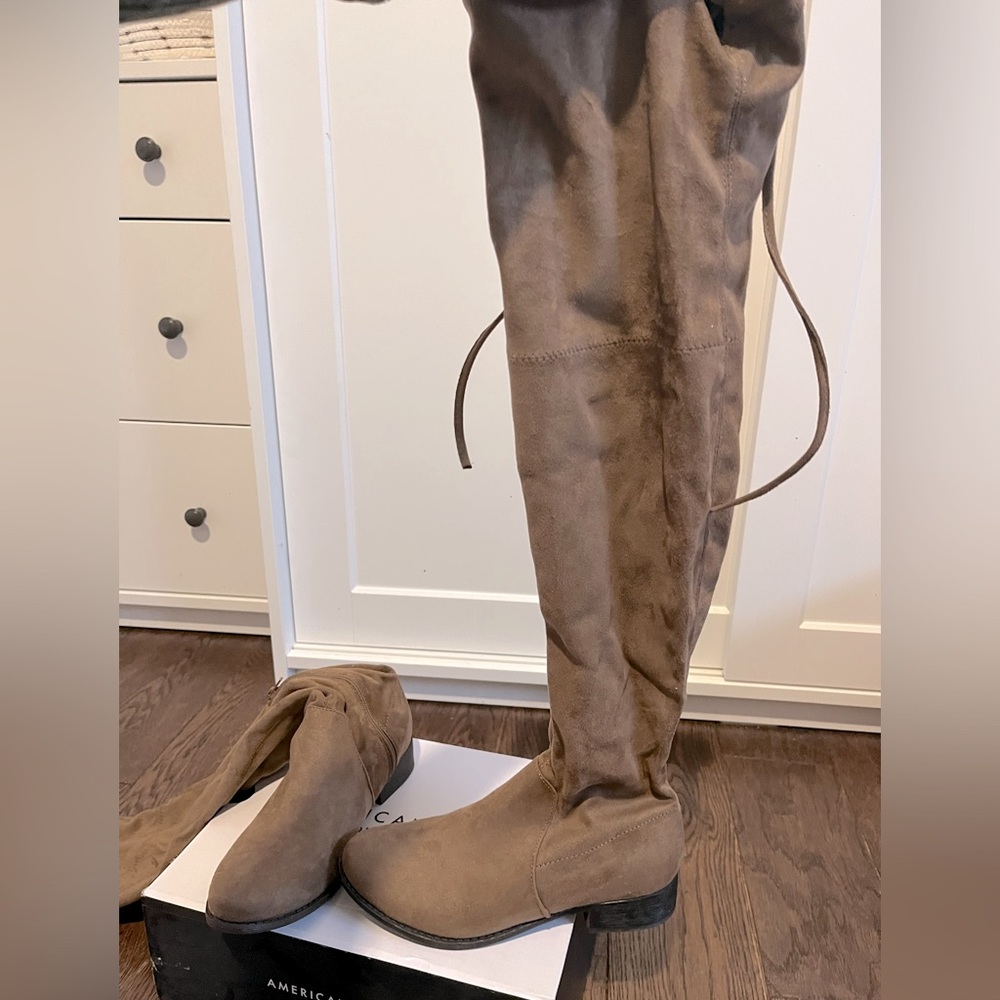 American Eagle Taupe Suede Over The Knee Flat Boots size 6